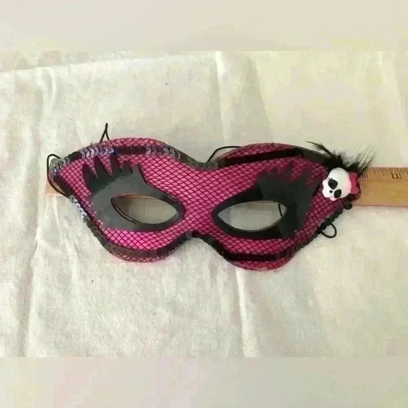Mid 2000s monster high pink mask - Picture 4 of 4